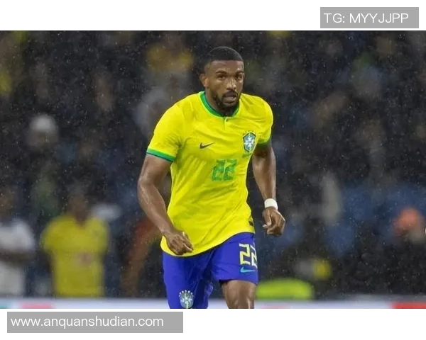 巴西足球明星老后卫的传奇人生与辉煌岁月回顾